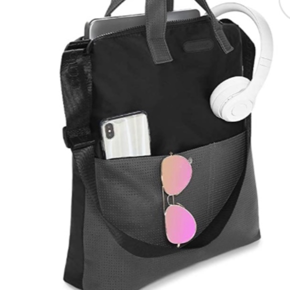 Free Item With Purchase    Caboodles Active Tote/Laptop Bag by Simone Biles - Picture 4 of 4